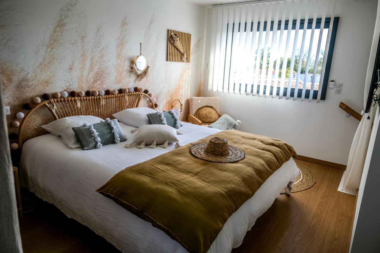 Suites By Aix Keys Avec Jacuzzi Privatif 5 Min Des Plages Fouras Saint-Laurent-de-la-Pree Bagian luar foto